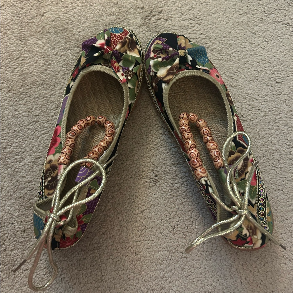 Colorful Bohemian Round Toed Shoe with Beaded Strap
